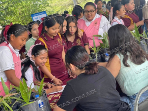 IMJUVE NUEVO LAREDO FORTALECE EL CONTACTO DIRECTO CON LA JUVENTUD A TRAVÉS DE LA BRIGADA JOVEN