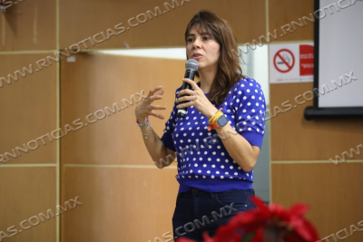 OFRECE INMUJER CURSO &ldquo;STAND UP: CONTRA EL ACOSO CALLEJERO&rdquo;
