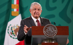 AMLO exige pruebas de su presunto nexo con narcos