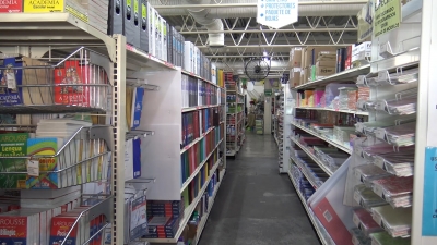 VIDEO Sufren papeler&iacute;as por no haber regreso a clases presenciales