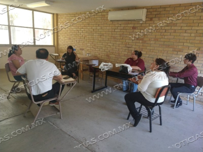 BRINDA GOBIERNO MUNICIPAL HERRAMIENTAS A MUJERES PARA ABATIR REZAGO DE ESTUDIOS