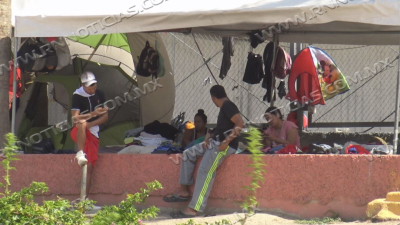 A&uacute;n hay migrantes venezolanos varados en Nuevo Laredo