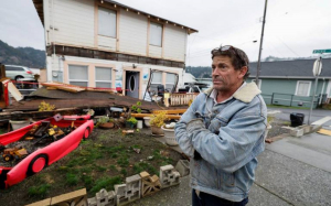 Dos muertos y 11 heridos tras sismo de de 6.4 en California