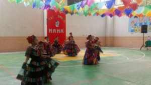 &iquest;Habr&aacute; puente del 10 de mayo en las escuelas del pa&iacute;s?