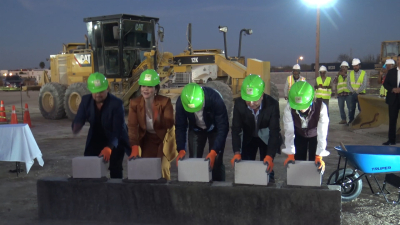VIDEO Colocan primera piedra de proyecto de Parque Agrolog&iacute;stico