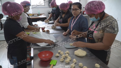 Brinda gobierno municipal emprendimiento con talleres de oficio