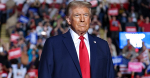 Esta es la lista de pa&iacute;ses que tendr&aacute;n aranceles rec&iacute;procos anunciados hoy por Trump