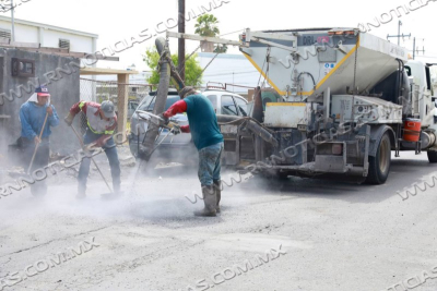 MEJORAN VIALIDADES DE NUEVO LAREDO CON CAMPA&Ntilde;A PERMANENTE DE BACHEO