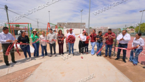 PRESIDENTA MUNICIPAL CARMEN LILIA CANTUROSAS ENTREGA REHABILITACIÓN DE PLAZA EN LA COLONIA VILLAS DE SAN MIGUEL