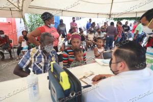 ATIENDE GOBIERNO MUNICIPAL SALUD DE MIGRANTES CON BRIGADA ASISTENCIAL