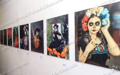 INAUGURAN EXPOSICI&Oacute;N FOTOGR&Aacute;FICA &ldquo;CATRINAS&rdquo; EN EL CENTRO CULTURAL