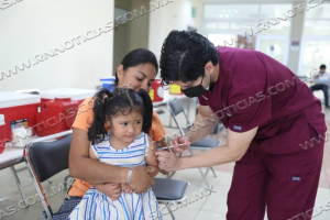 VACUNACI&Oacute;N CONTRA COVID-19 LLEGA A  COLONIA PALMARES