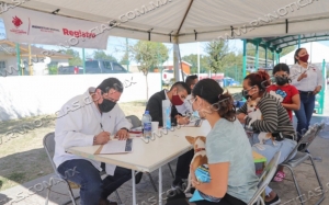 LLEVA GOBIERNO MUNICIPAL BRIGADA VETERINARIA A VECINOS DE LA COLONIA HIDALGO