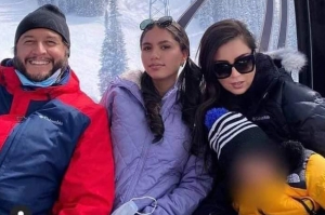 Hijo de López Obrador causa polémica por vacaciones en Aspen
