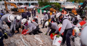 Llegan los topos mexicanos a apoyar en Miami