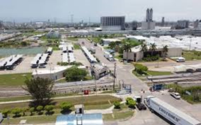 Crisis h&iacute;drica deja sin empleo a obreros