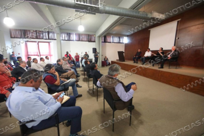 REFRENDAN GOBIERNO MUNICIPAL Y CONSTRUCTORES LOCALES COMPROMISO PARA AGILIZAR OBRAS EN PROCESO