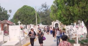 Permitir&aacute;n 75% de aforo en panteones de Tamaulipas