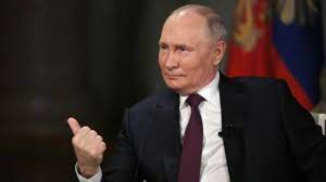 Putin da la primer entrevista a estadounidense tras guerra contra Ucrania