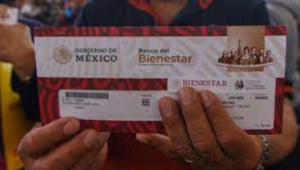 &iquest;Qu&eacute; adultos mayores podr&aacute;n recibir aguinaldo en noviembre?