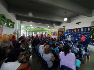 DISFRUTAN PEQUEÑOS ESTUDIANTES DE MAÑANA MÁGICA EN ESTACIÓN PALABRA