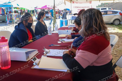 Encuentran empleo a trav&eacute;s de ferias m&aacute;s de 2 mil fronterizos