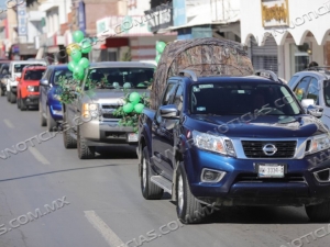 REALIZAN DESFILE CINEG&Eacute;TICO PARA DAR A CONOCER TEMPORADA DE CACER&Iacute;A