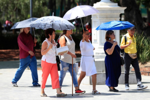 Tercera ola de calor dej&oacute; 30 muertes en 4 estados