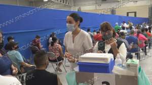 Facultad de enfermer&iacute;a prepara enfermeros para el mundo