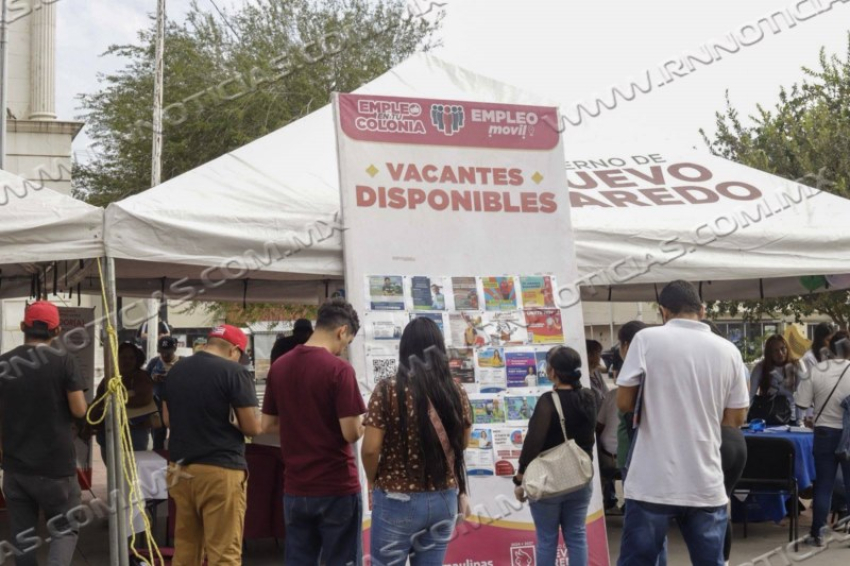 GRAN RESPUESTA CIUDADANA EN EL PROGRAMA “EMPLEO EN TU COLONIA” EN LA PLAZA MIGUEL HIDALGO