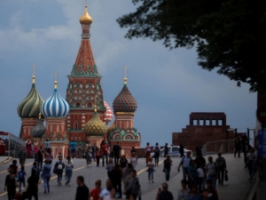 Rusia sufre repunte de covid-19; refuerza normas sanitarias