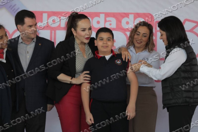 ARRANCA CARMEN LILIA CANTUROSAS CAMPA&Ntilde;A DE VACUNACI&Oacute;N CONTRA EL VPH; NUEVO LAREDO &Uacute;NICO MUNICIPIO EN BRINDAR ESTE BENEFICIO GRATUITO