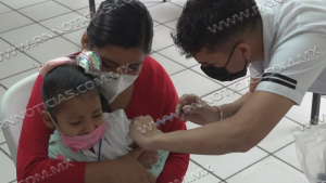 Sigue programa de escuela y salud dando beneficio a menores