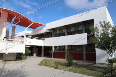 TRANSFORMA GOBIERNO DE NUEVO LAREDO INFRAESTRUCTURA EDUCATIVA DE LA PREPARATORIA ELENA PONIATOWSKA