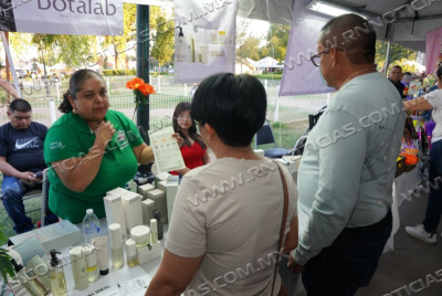 Invita Gobierno Municipal A Bazar Revolucionario En El Parque Mendoza