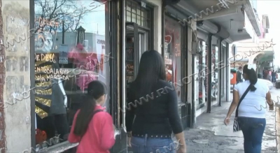 Comercios esperan aumentar ventas con d&iacute;a del amor y la amistad