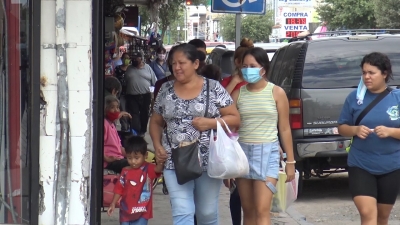 VIDEO Contin&uacute;a Nuevo Laredo en sem&aacute;foro verde; Piden no bajar la guardia