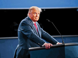 Trump se entregar&aacute; a un tribunal de Georgia; pagar&aacute; para seguir libre