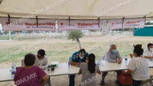 Brigadas médicas en apoyo de la salud de neolaredenses
