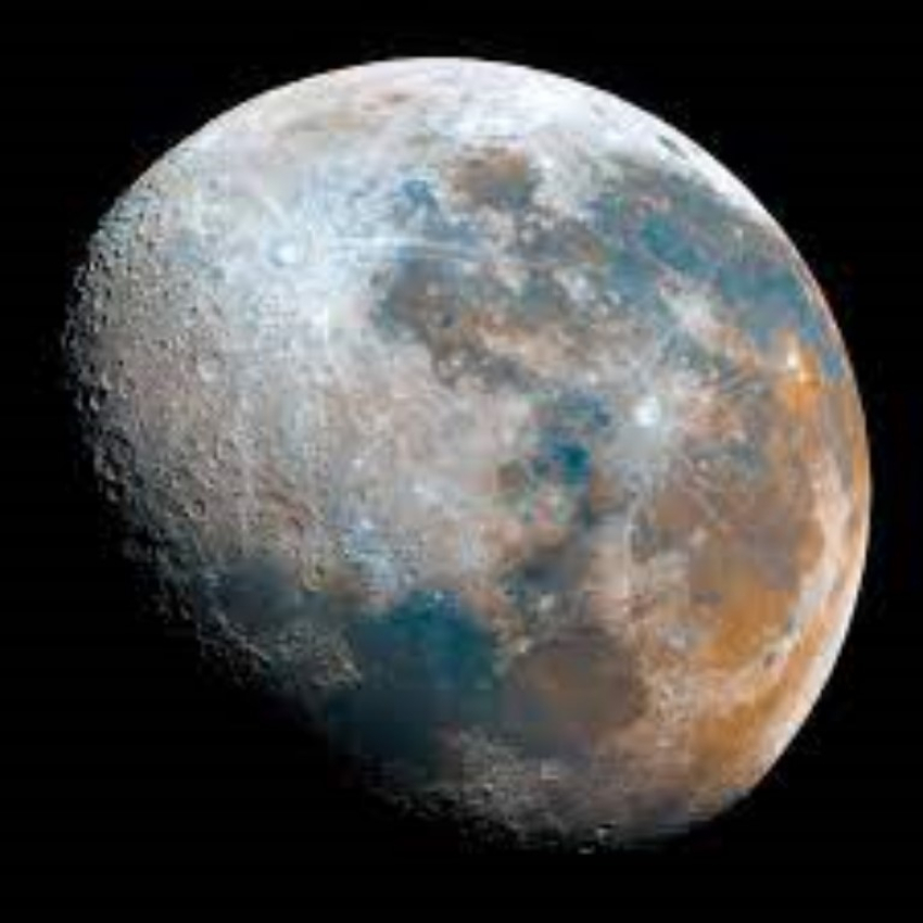 Joven capta la foto m&aacute;s n&iacute;tida de la Luna y se vuelve viral