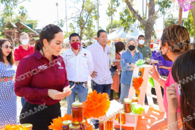 EMPRENDEDORES LOCALES OFRECER&Aacute;N SUS PRODUCTOS DE SAN VALENT&Iacute;N  EN BAZAR HACIENDO COMUNIDAD