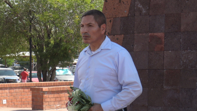 VIDEO Marino enamorado regresa a Nuevo Laredo espera que llegue su amada tras 27 a&ntilde;os