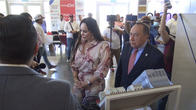 VIDEO Realizan Expo proveedur&iacute;a Industrial y de Comercio exterior