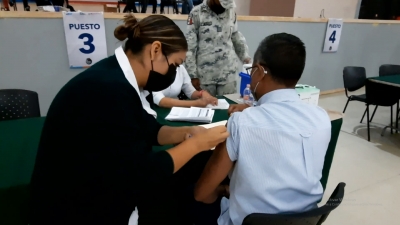 Inicia en Nuevo Laredo vacunación anticovid para personas de 50 a 59 años y embarazadas