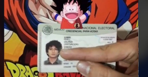 Gok&uacute; existe y es mexicano; joven lo demuestra con su INE