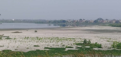 Se agota agua en zona sur; Nivel de laguna de 35 cm