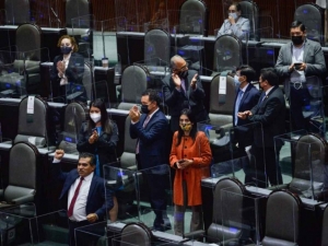 Aprueban Diputados desafuero de García Cabeza de Vaca