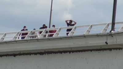 VIDEO Trabajan ambos Laredos en problem&aacute;tica de repatriados