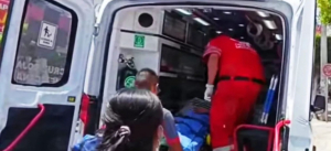 Fue a la farmacia por dolor de est&oacute;mago y descubri&oacute; que estaba embarazada