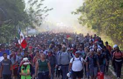 Alerta ONU de dimensi&oacute;n de la ola migratoria
